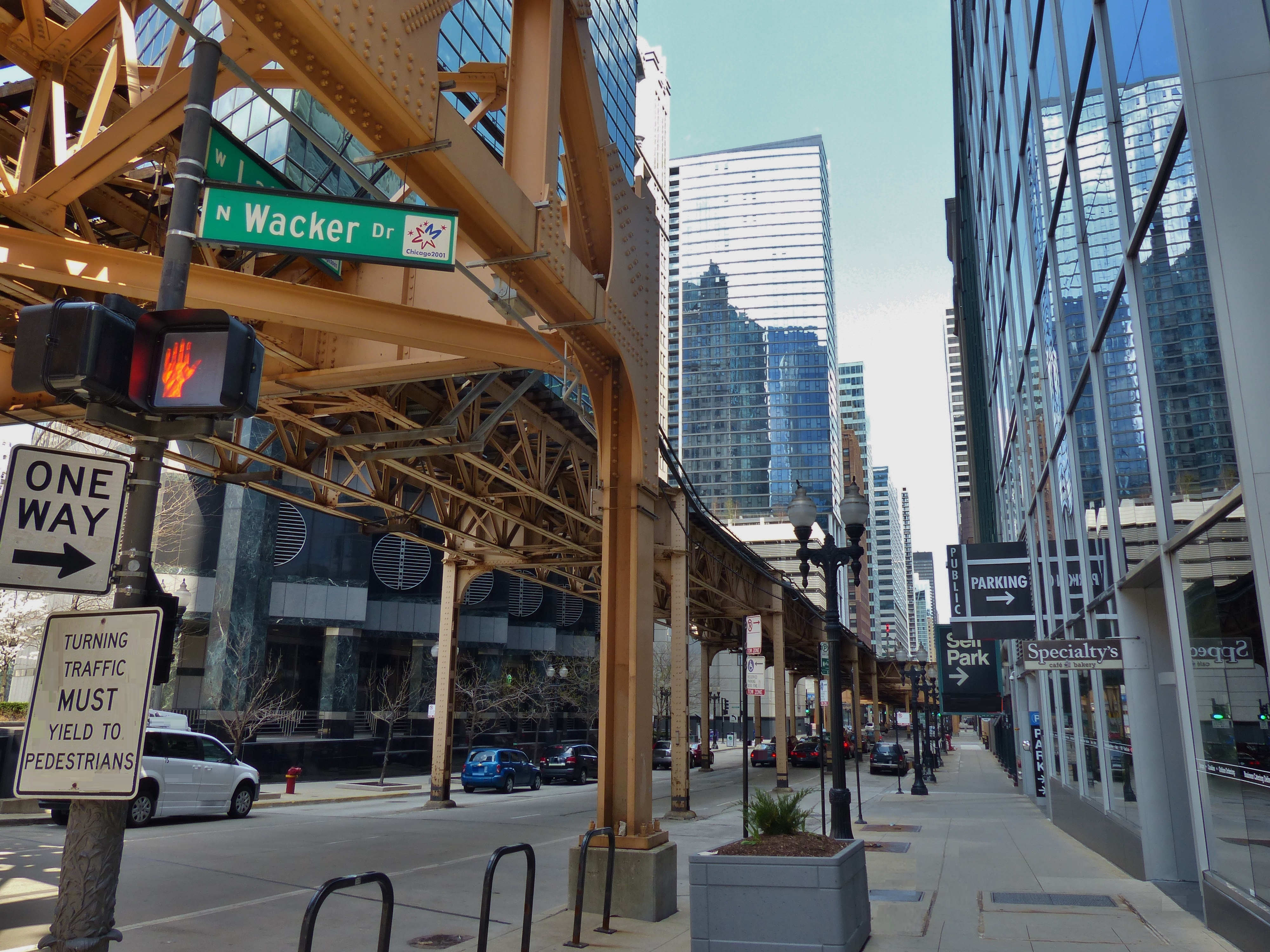 Elevated tracks in Chicago