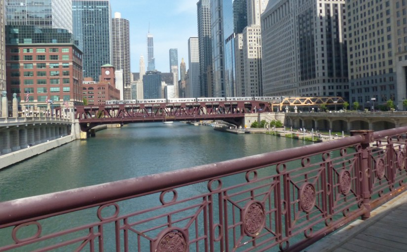 Wells Street Bridge clear span