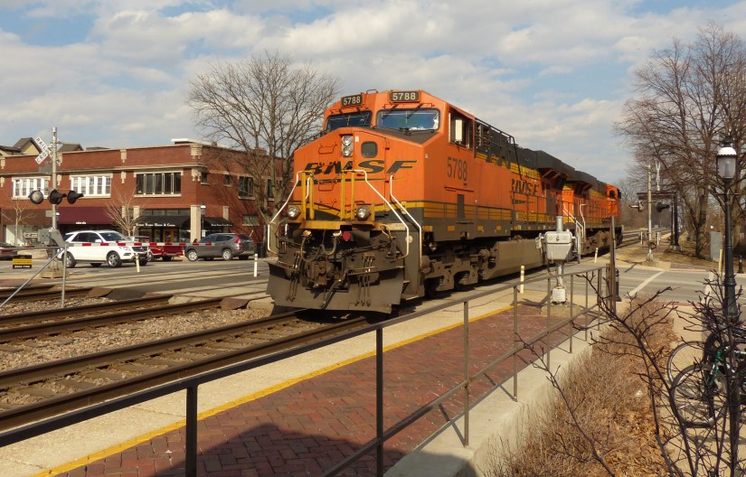 BNSF #5788. GE ES44AC