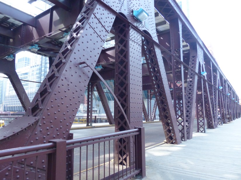 X-bracing on a through-truss bridge